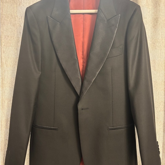 Suitsupply Elegant Black Tuxedo Jacket